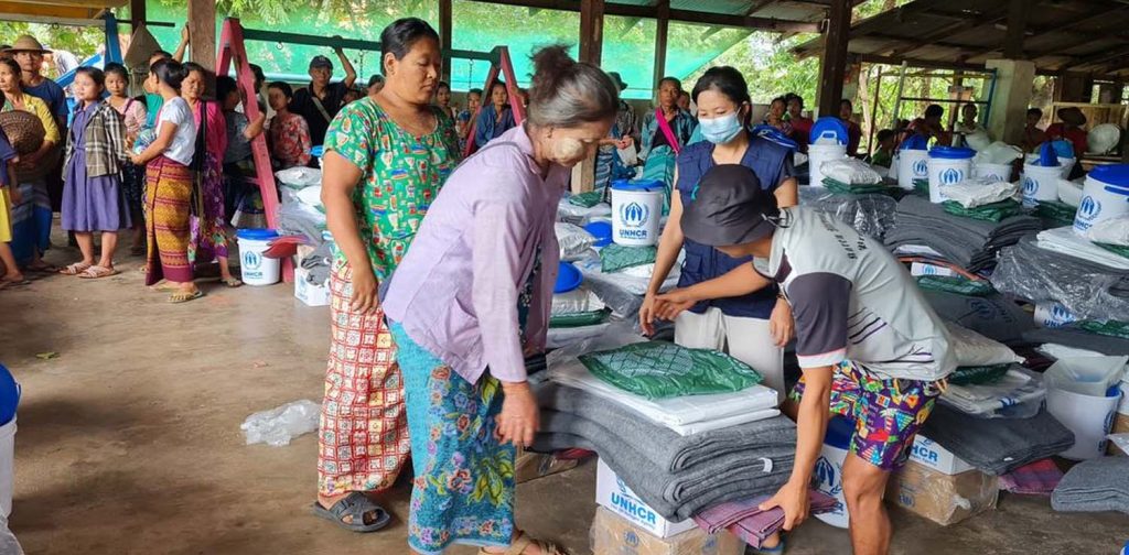 Internally displaced people received assistance at the Myaing Gyi Ngu camp in Myanmar’s Kayin State