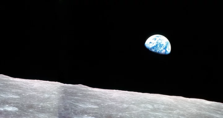 earth rising view from the moon