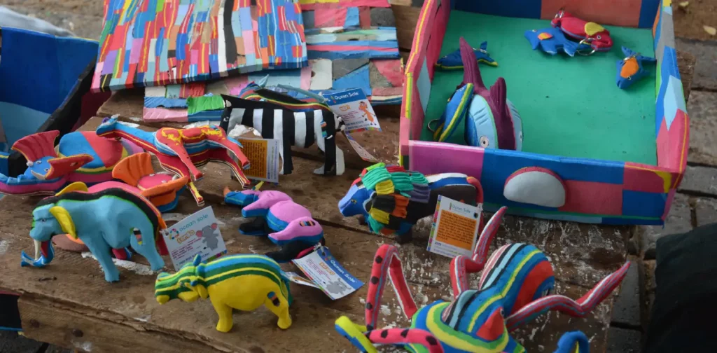 ocean sole’s animal figures made out of upcycled discarded flip-flops