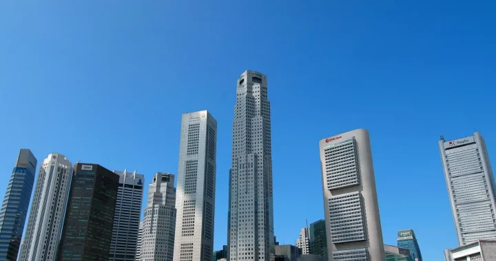 singaporean skyscrapers with blue sky