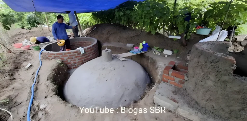Constructions for biogas development
