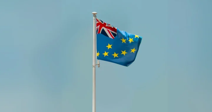 a tuvalu flag
