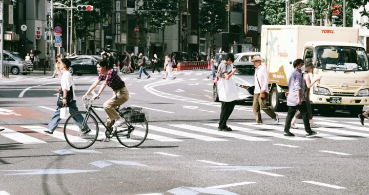 people crossing the street